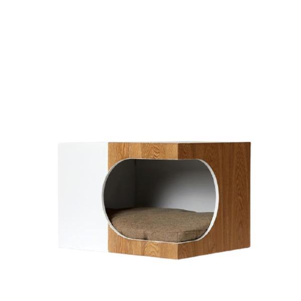 Luxury Solid Wood Cat House - Bark ‘n’ Paws