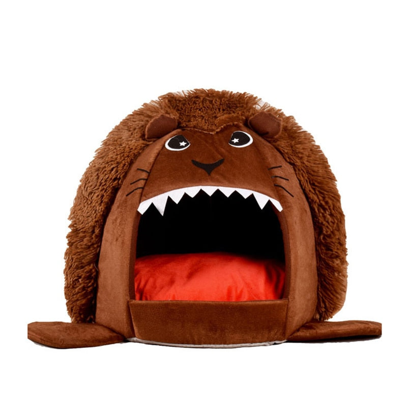Cute Lion Shape Dog House