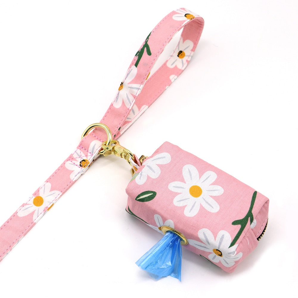 Flower Printed Dog Leash With Bag