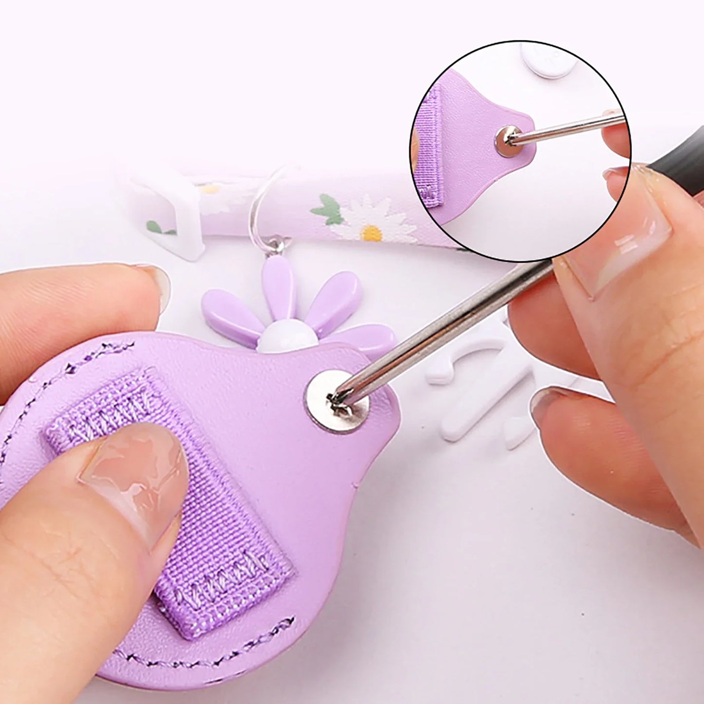 Lightweight Pet AirTag Collar