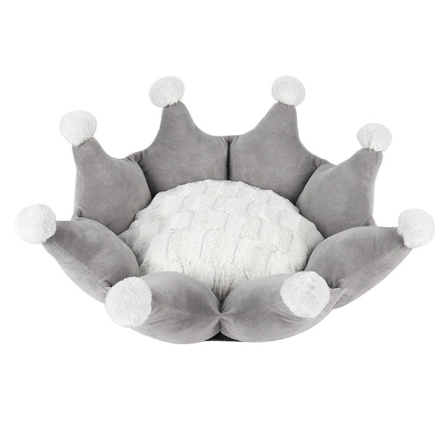 Fashion Crown Soft Dog Bed