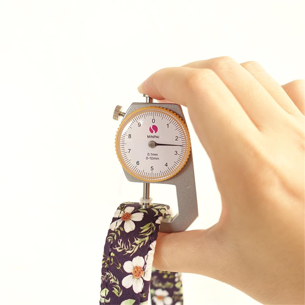 White Flower BLACK DAISY Pet Collar