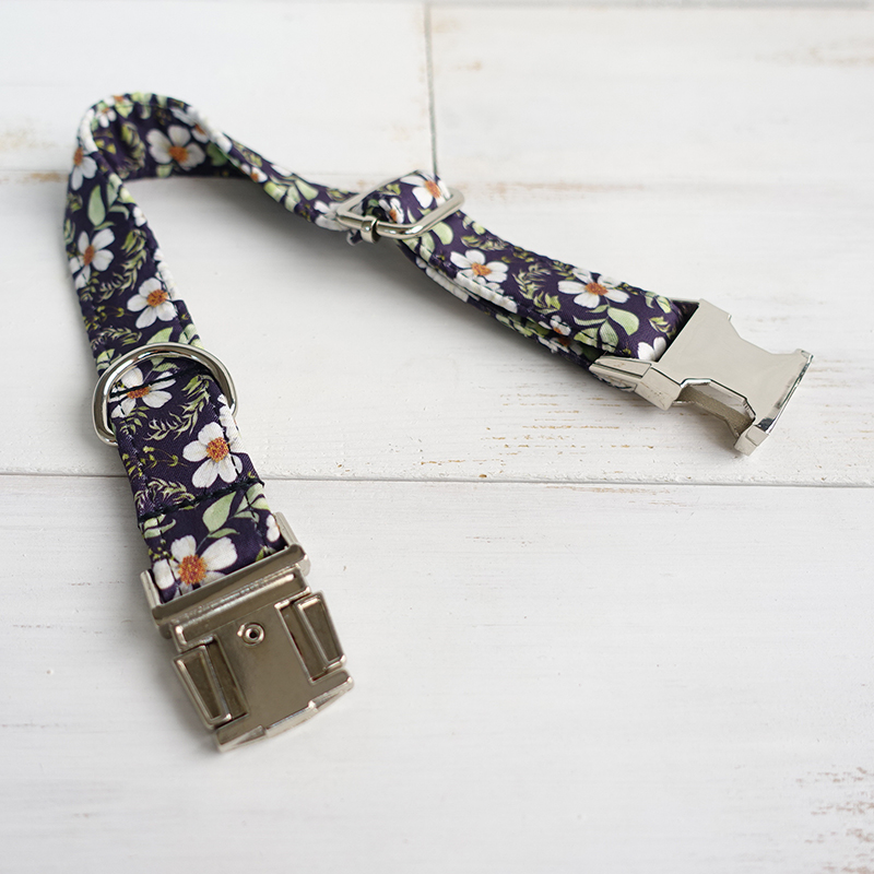 White Flower BLACK DAISY Pet Collar