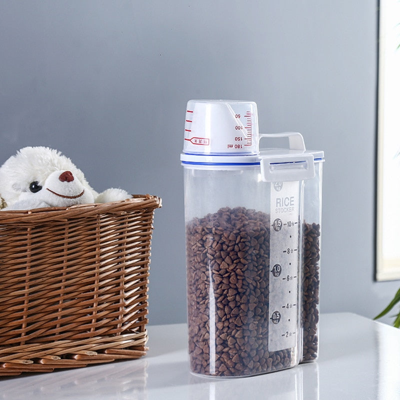 Pets Food Storage Container With Measuring Cup