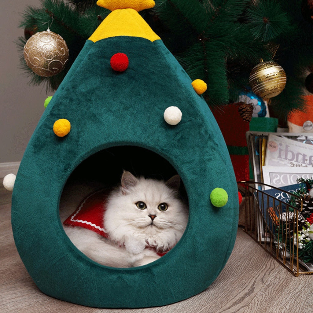 Winter Warm Christmas Tree Cat Sleeping Bed