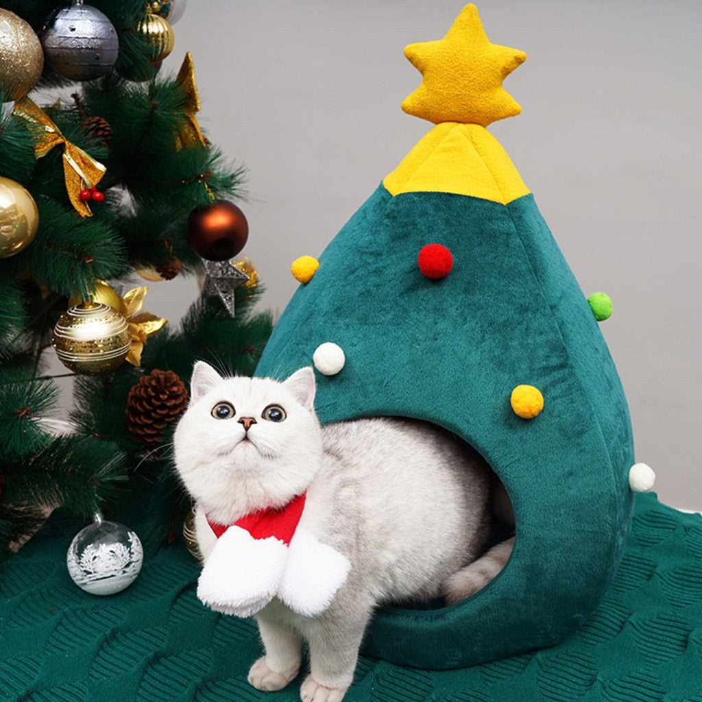 Winter Warm Christmas Tree Cat Sleeping Bed