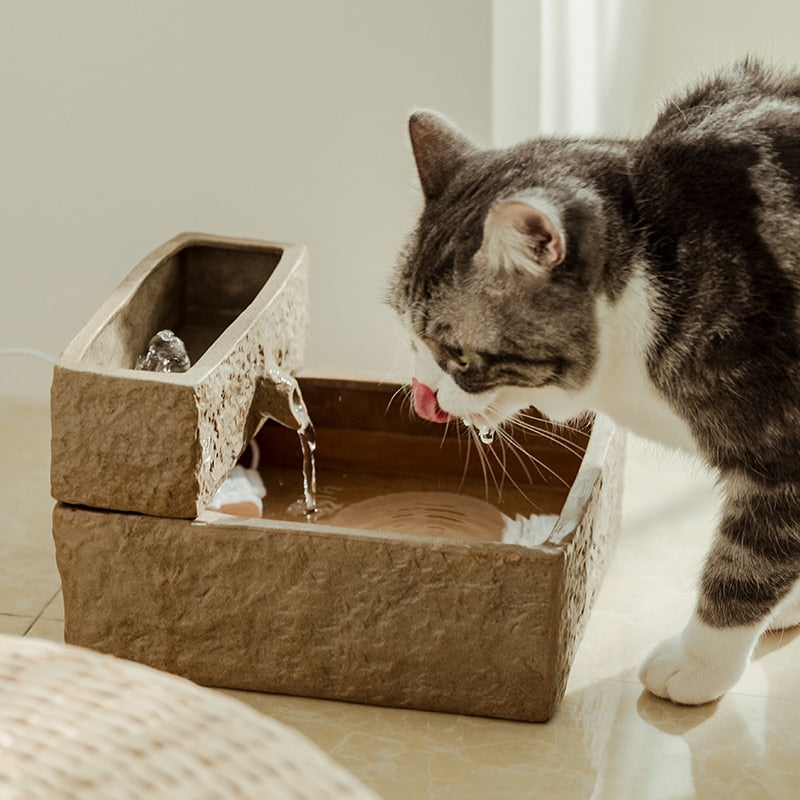 Retro Design Pet Water Fountain
