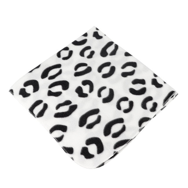 Comfortable Warm Pet Blanket
