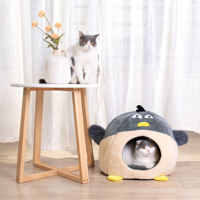 Soft Plush Penguin Pet Bed
