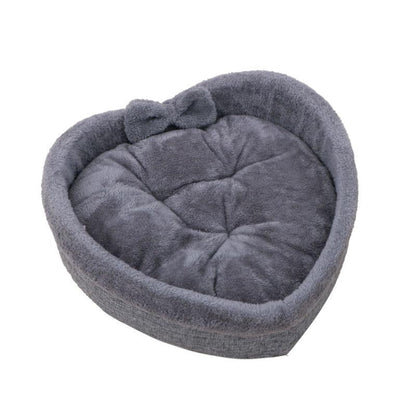 Cute Heart Shaped  Cat Bed