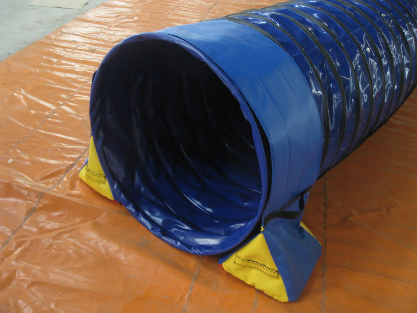 24 Inch Outdoor Dog Training Agility Tunnel