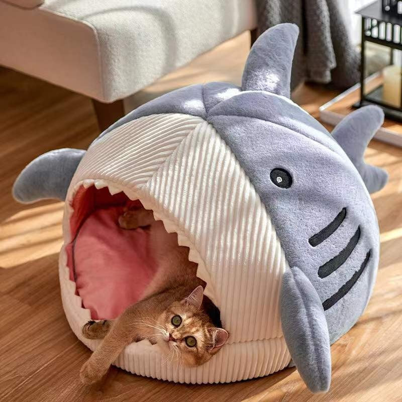 Shark Shape Warm Winter Pet House