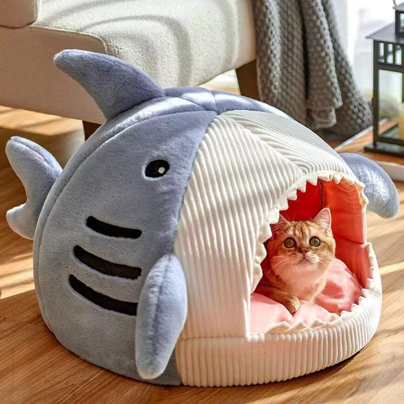 Shark Shape Warm Winter Pet House